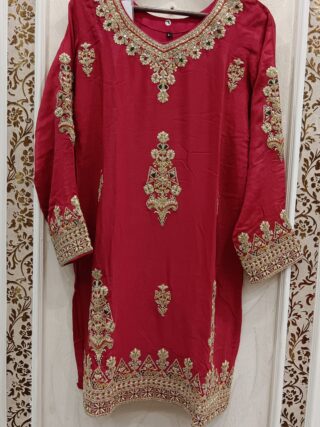 Elegant Pure Crape Embroidered Suit Set - Image 3