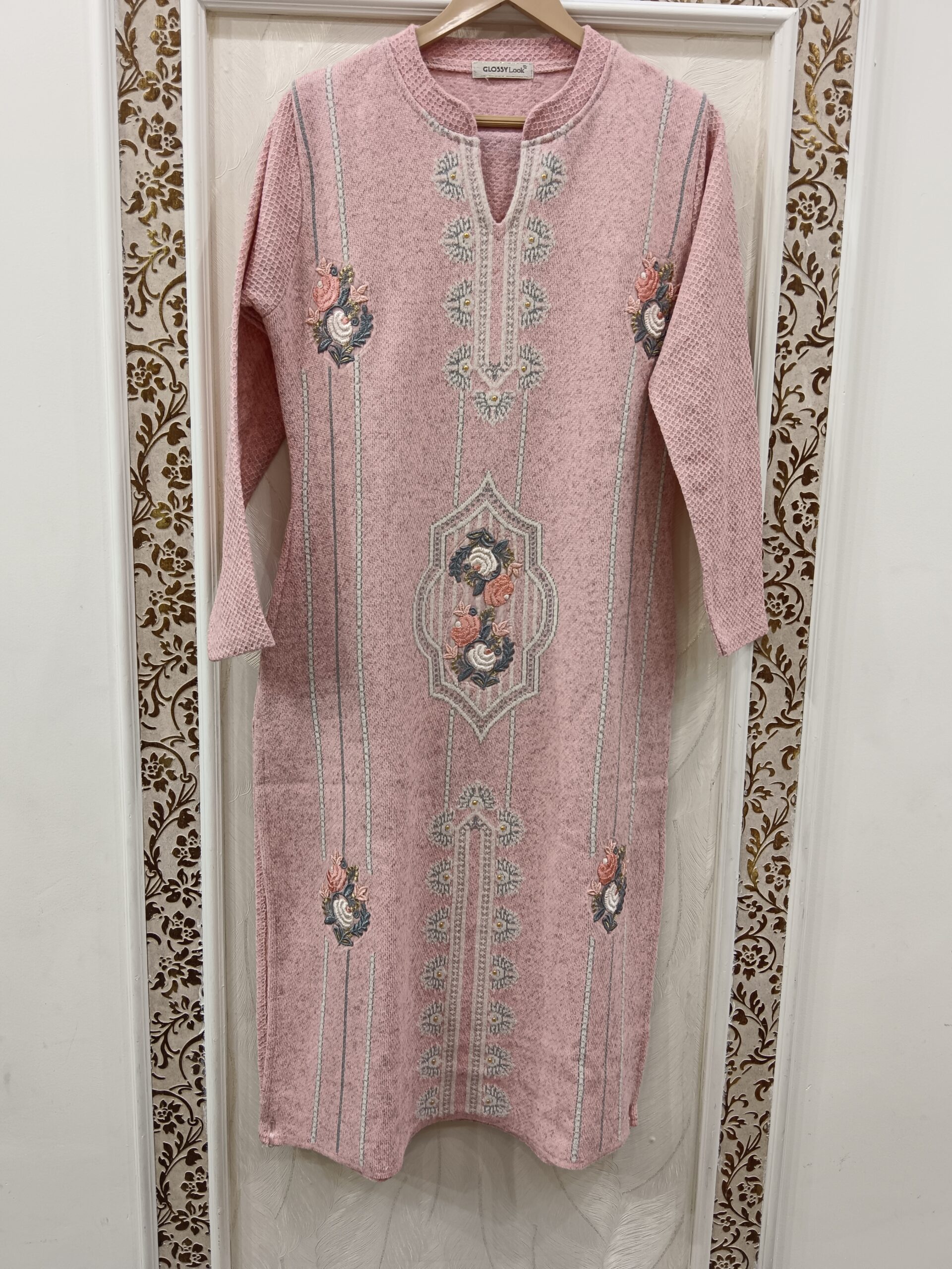 Premium Winter Wooden Suit with Full-Length Dupatta(Pink) - Image 4