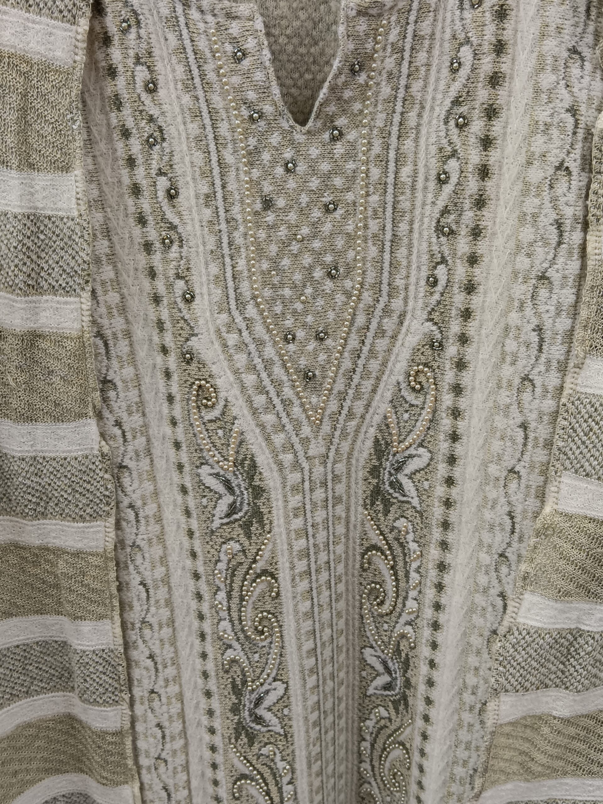 Premium Winter Wooden Suit with Full-Length Dupatta(Biege Green) - Image 2