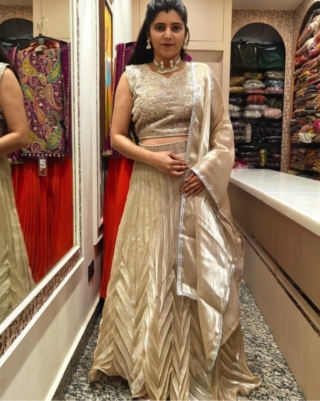 Crop Top & Crepe Skirt Set